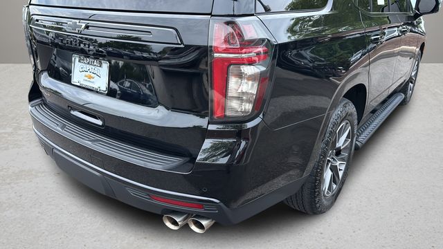 Used 2024 Black Chevrolet Z71 image 40