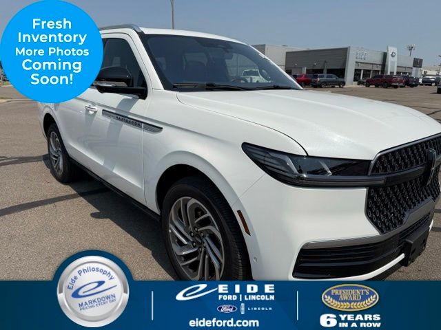 2025 Lincoln Navigator Reserve 4WD