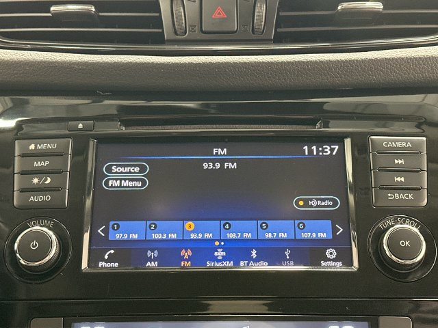 2019 Nissan Rogue SL White at Subaru and VW of Moon Township