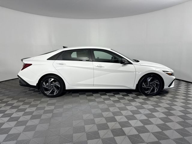 New 2025 Hyundai Elantra For Sale in Indianapolis, IN