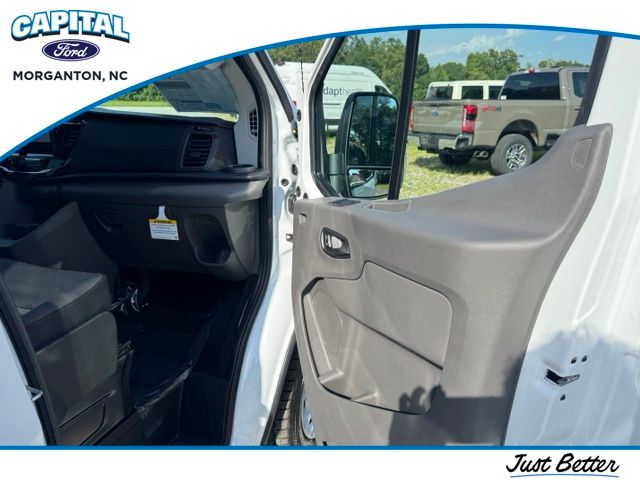 New 2026 White Ford XLT image 13