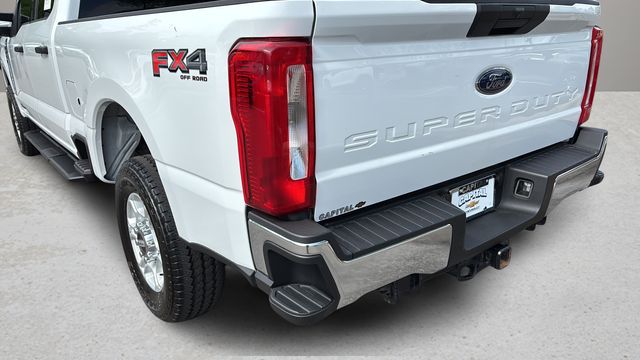 Used 2025 White Ford XLT image 34