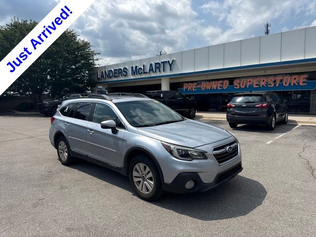 Ice Silver Metallic 2019 Subaru Outback Wagon All-Wheel Drive Continuously Variable Transmission