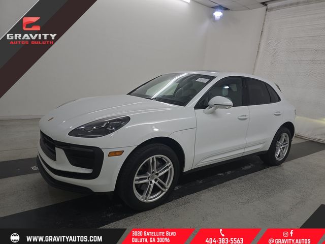 2024 Porsche Macan T AWD