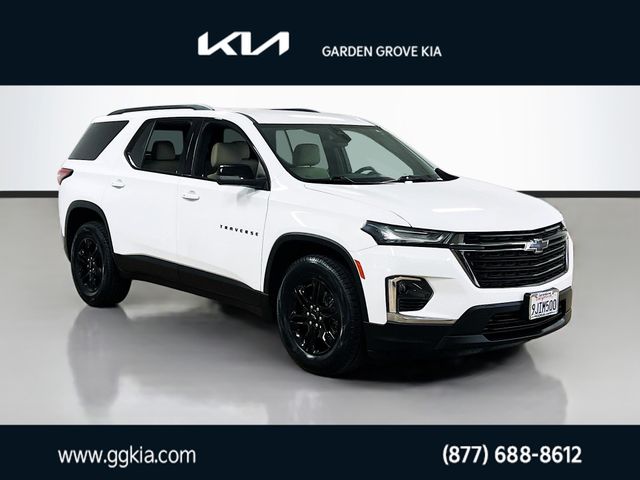 Summit White 2023 Chevrolet Traverse SUV / Crossover Front-Wheel Drive 9-Speed Automatic