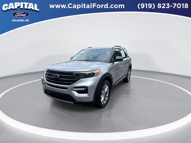 Used 2023 Silver Ford XLT image 4