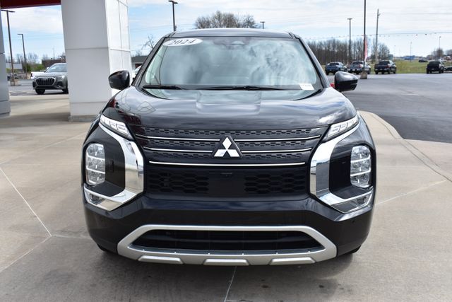 Used 2024 Mitsubishi Outlander SUV