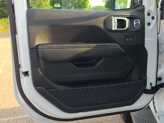 Used 2021 Jeep Wrangler SUV