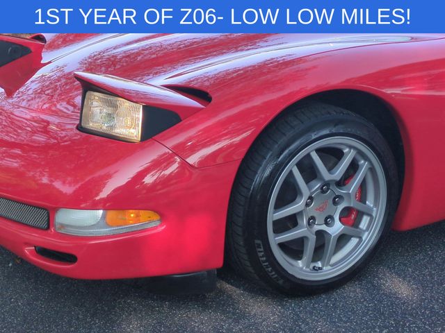 Used 2001 Red Chevrolet Z06 image 9