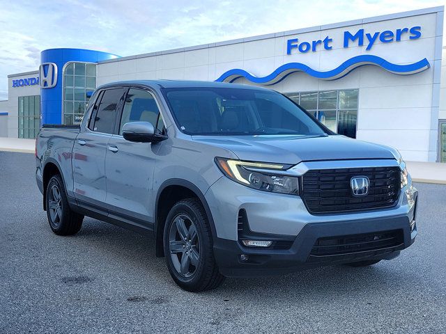 Lunar Silver Metallic 2022 Honda Ridgeline Pickup Truck All-Wheel Drive 9-Speed Automatic
