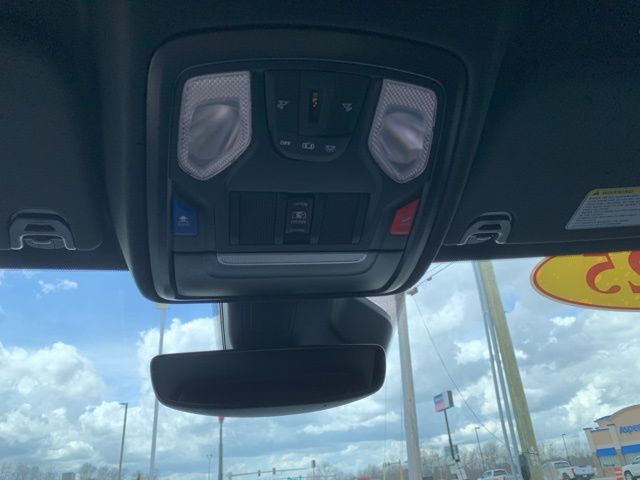 2025 RAM 1500 Big Horn/Lone Star photo