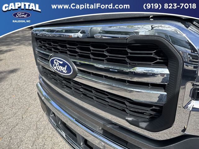 Used 2024 Gray Ford Lariat image 10