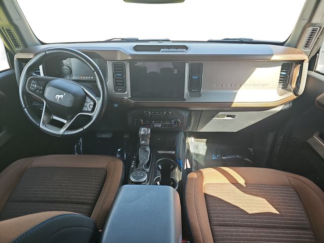 Used 2022 Green Ford Outer Banks image 9