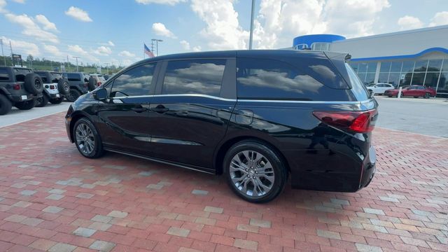Used 2025 Honda Odyssey Van