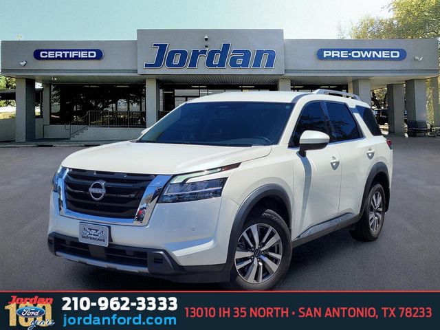 Used Car 2023 Nissan Pathfinder  Sl For Sale Under $35,000 In San Antonio, Texas