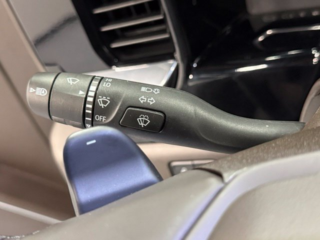 Used 2025 Gray Chevrolet LTZ image 16