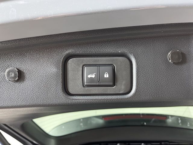 2025 Solid Gray/Super Black Nissan Pathfinder Platinum FWD SUV