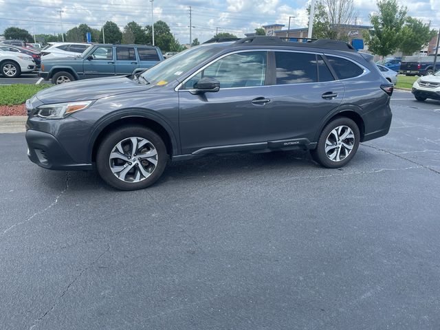 2022 Subaru Outback Limited's photo