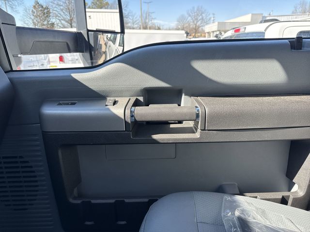 New 2026 White Ford 14FT DUMP/NO SIDES image 25