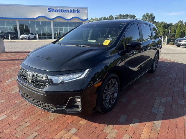 Used 2025 Honda Odyssey Van