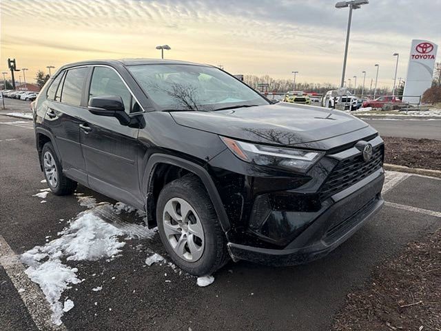 2023 Toyota RAV4 LE AWD