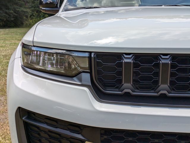2026 Jeep Grand Cherokee L Altitude 4x2