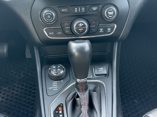 Used 2022 Jeep Cherokee SUV