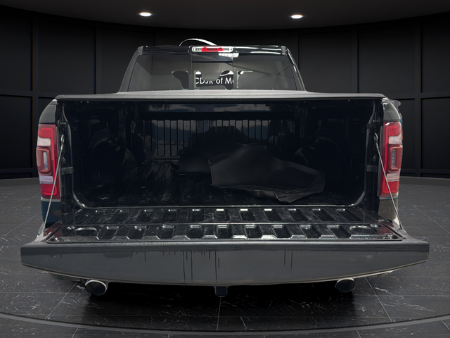 Used 2022 Diamond Black Crystal Pearlcoat Ram Laramie image 25