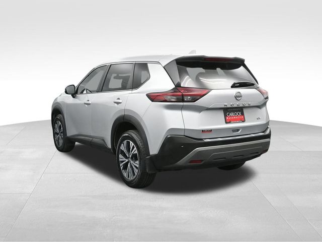 2022 Nissan Rogue SV 8