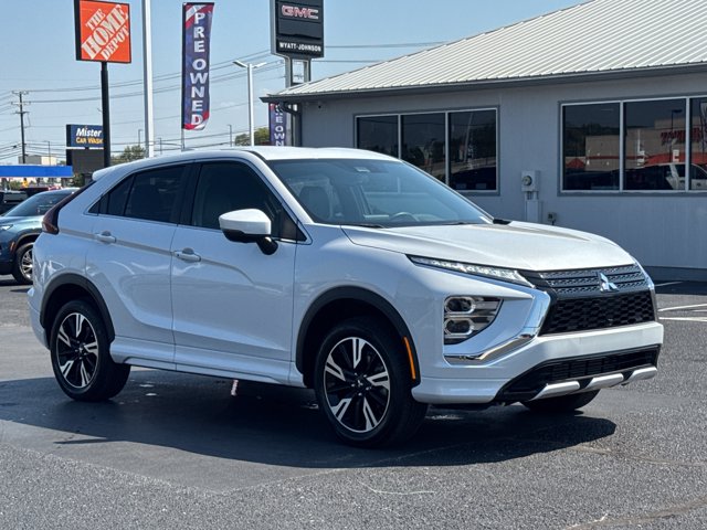 Used 2024 Brown Mitsubishi  image 7