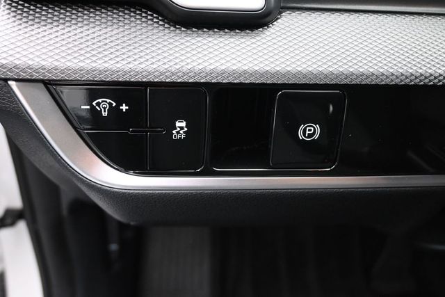 Used 2025 Kia Sportage SUV