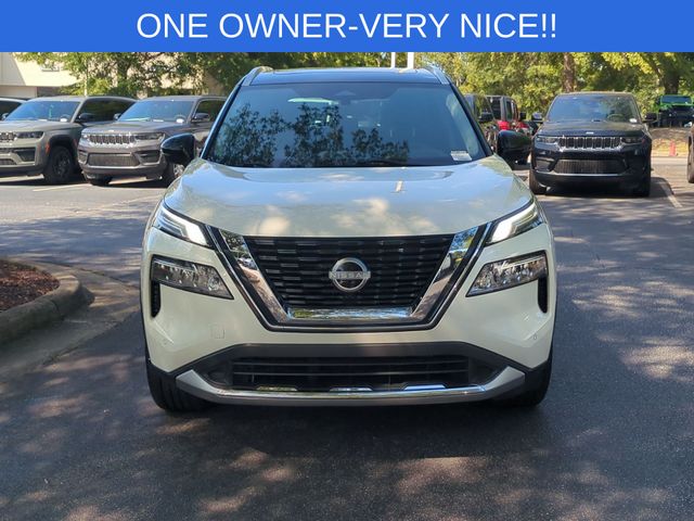 Used 2023 White Nissan Platinum image 8