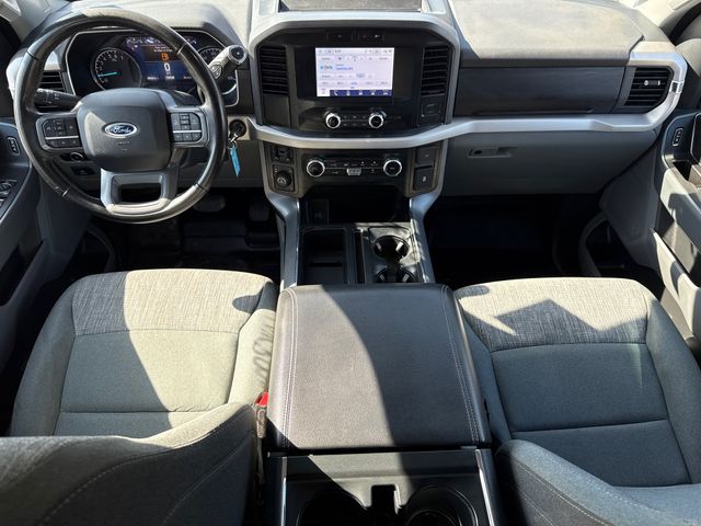 Used 2023 White Ford XLT image 11