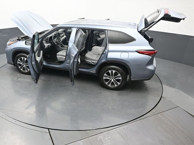 2021 Toyota Highlander XLE 47