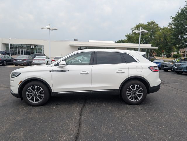 2022 Lincoln Nautilus Standard AWD photo