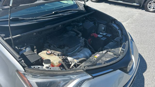 Used 2018 Toyota RAV4 SUV