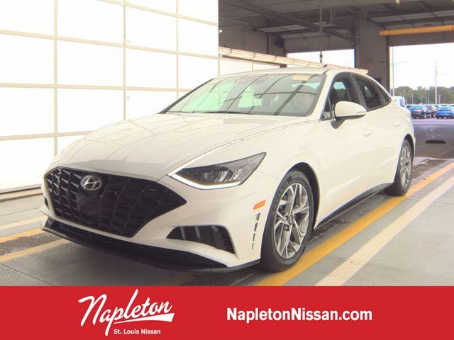 Quartz White 2022 Hyundai Sonata Sedan Front-Wheel Drive 8-Speed Automatic
