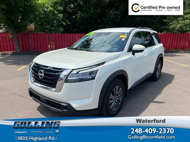 Pearl White Tricoat 2022 Nissan Pathfinder SUV / Crossover All-Wheel Drive 9-Speed Automatic