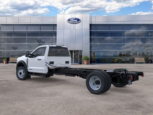 New 2026 Oxford White Ford F-550® XL image 4