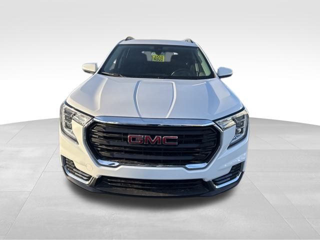 2024 GMC Terrain SLE 16