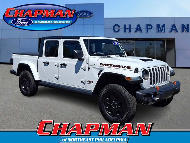 Bright White Clearcoat 2021 Jeep Gladiator Pickup Truck Four-Wheel Drive 8-Speed Automatic