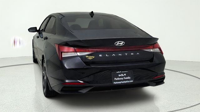 2023 Hyundai Elantra SEL Black at North Houston Mitsubishi
