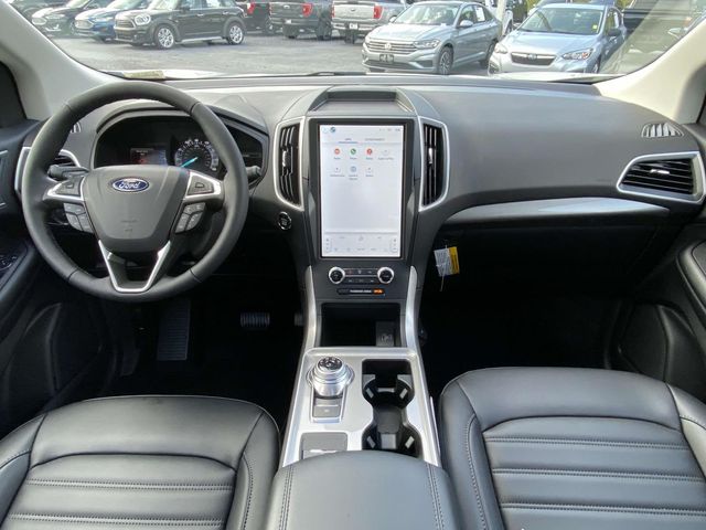 2024 Ford Edge SEL 16