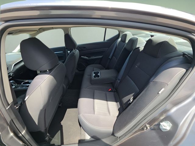 Used 2023 Nissan Altima Sedan