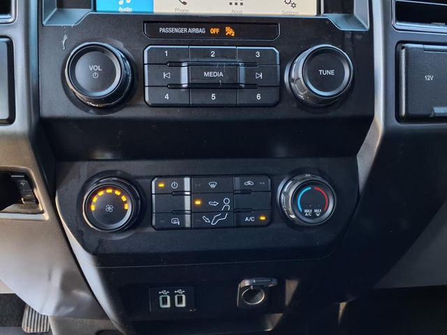 2019 Ford F-250SD XLT photo