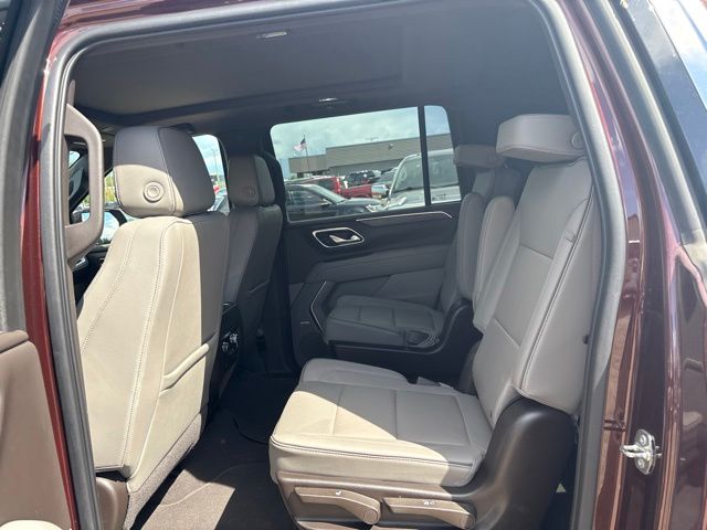 2022 Redwood Metallic GMC Yukon XL SLT 4X4 SUV