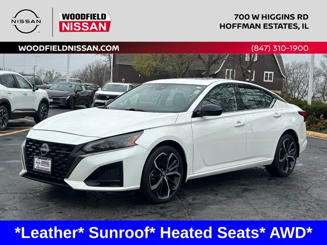 Pearl White Tricoat 2024 Nissan Altima 2.5 SR AWD Sedan All-Wheel Drive Continuously Variable Transmission