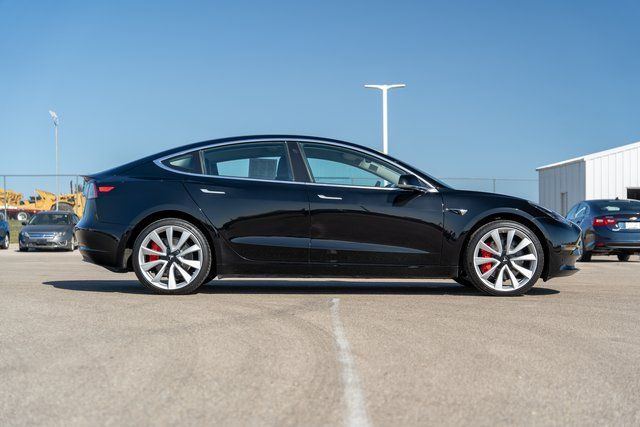 2018 Tesla Model 3 Performance 8