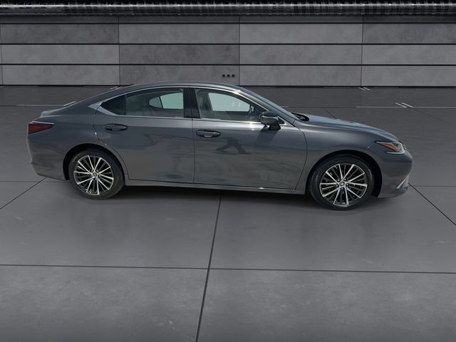 2025 Lexus ES - $46,998