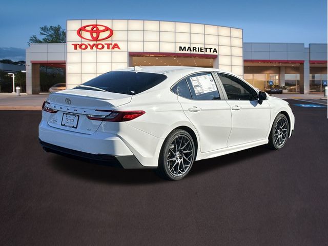 2025 Toyota Camry SE 26